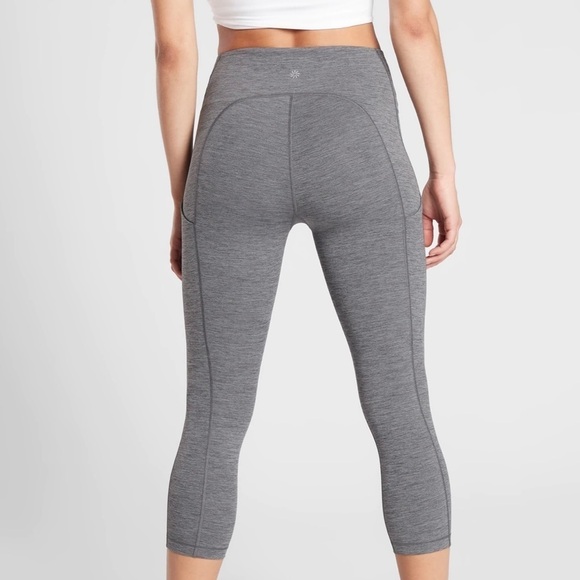 Athleta Ultimate Stash Pocket Gray Capri Leggings - Picture 3 of 8